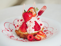 【期間限定】デザートクロワッサンサンド＋2時間カフェフリー