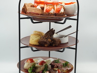 苺 ショコラ Afternoon tea アルコールフリーフロー付 2営業日前までの予約制