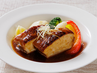 ハーフブッフェランチ 豚の角煮 ラフテー風 【WEB予約特典有】