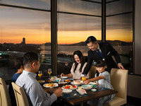 2026 福袋【平日限定ディナー 乾杯付】星楼（せいろう）2名様