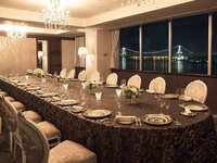 Private Room Guaranteed — Sit-Down Dinner Plan: Manatan + 2.5‑Hour All-You-Can-Drink