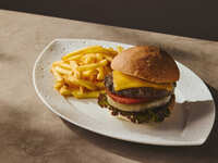 【お子様】メイン料理1種類を選べるディナービュッフェ ＜小人＞