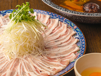 ◆曜日限定でタイムセール◆国産豚のしゃぶしゃぶ×厚切り牛タン焼きなど全10品【2h飲み放題付き】6,000円⇒4,000円(税込