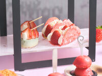 [10% off for reservations made before 4:00 PM on Saturdays, Sundays, and holidays] Wazukacho Strawberry Afternoon Tea