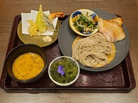 Various Okinawan ingredients Cold soba