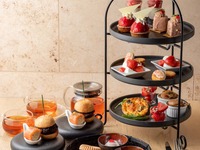 〈土日祝日限定〉ストロベリーアフタヌーンティー