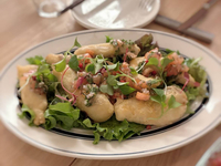 Large shared dinner plan