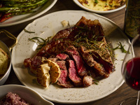 Dinner Grill Course [Hokkaido Toyonishi Beef T-bone Steak]