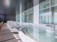 [Weekdays only] <Adult> Dinner Buffet & SPA (March 1st - May 14th)