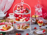 ★1月平日スペシャルセール！500円OFF★【14:00/14:30入店】真っ赤な苺づくしのアフタヌーンティー（2時間カフェフリー）