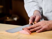 【Kyoto Bishoku Meguri】Omakase Sushi Lunch Course with Glass Champagne