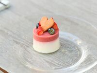 わんちゃんケーキ　ピクニックアフタヌーンティー