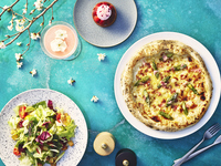 【早期割引 10％OFF】「Hanami Garden」桜色のイルミネーションが灯るテラスで味わう 桜ピザ・桜デザート