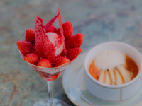 <Upgrade menu included> Afternoon Tea - Elegance In Strawberry Bloom