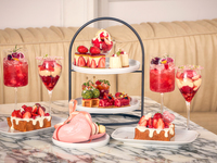 【アフタヌーンティーをご予約】いちごとハートチョコボックスアフタヌーンティー