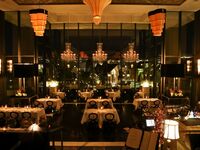 ★幹事様特典あり★【20名様～フロア席（一部）貸切プラン】乾杯酒＆2時間飲み放題付き　旬野菜やパイ包みスープ、メインを選べるコース全5品 - SHIKITEI -