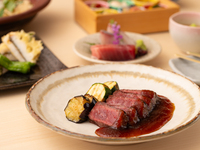 おはし【華】飲み放題付き　8品　7500円