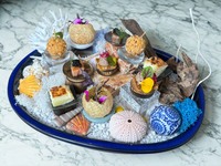 2月9日起推出【尊享套餐】尊享晚餐套餐，包含精選牛排及五道開胃菜拼盤。