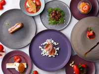 コンセプトディナーオーダービュッフェ |3-4月は‘’苺” |  【土日祝日】