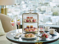 [Weekends & Public Holidays] Strawberry Afternoon Tea & fresh strawberries