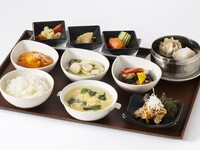 小皿定食　 3/1～