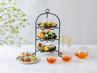 【平日：天空アフタヌーンティー】季節ティーフード&シーズンドリンク＋スパーク等3時間フリーフロー