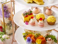 【平日】フラワーアフタヌーンティー＋フレーバーティー飲み比べセット