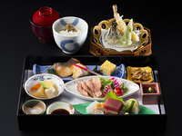 季節の松花堂弁当