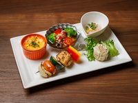 [Weekdays only] Wine & Beer Hall 90 minutes of free drinks