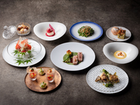 Seasonal Dinner — Chef’s Specialties (Reservation required) 