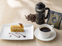 【平日】【4月以降】要　潤さんプロデュースコーヒー「THE EVER GREEN COFFEE」とケーキセット