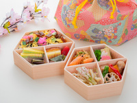 Cherry Blossom Viewing Bento (Special Price for Shareholders)