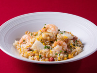 【ぐるナイメニュー】XO海鮮炒飯＋点心4種盛り合わせ＋杏仁豆腐・コーヒー付き