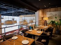 【平日：ロフト貸切ランチコース】チャコールグリルのコース5品＆ビール等90分飲み放題付