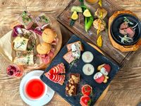 From April 1st: [Meat x Night Afternoon Tea] Beef fillet steak, pasta, savory dishes, dessert + 2 hours of all-you-can-drink.