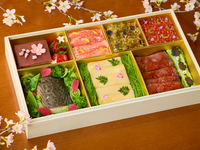 【Take Out Only 3/13-4/12】 Peter Sakura Picnic Box
