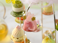 プリマベーラアフタヌーンティーセット（ワイン・カクテルフリーフロー付）