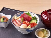 海鮮丼