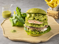 [Lunch & Dinner] ☆1 drink included☆ Spring Gourmet Edition “Matcha Burger”