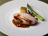 Weekday Exclusive –Private Room Lunch Plan – ¥14,000 (4/1-9/30)