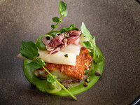 【90-Minute Dining】Mini Buffet Included ≪Seasonal Lunch≫Pan-Seared Sea Bream with Sakura Shrimp Flavor, Brown Butter Sauce with Firefly Squid and White Asparagus