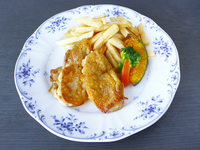 【ディナー】＼広島熟成どりもも肉のコンフィ（ステックフリッツ）（150g）／