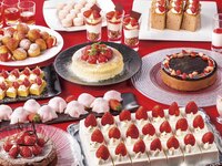 [Weekday lunch buffet adult menu after 11:30] Chef's signature dishes using seasonal ingredients and the ever-popular jumbo shortcake