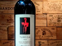 【TableCheck限定価格】2018 Argiolas TURRIGA 60ml
