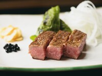 鮑の岩塩蒸しランチ　〈￥18,700‐〉2/26～ 