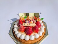 Hinamatsuri Limited Edition Domestic Strawberry Tart 18cm