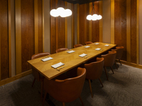   【個室確約×選べる日本酒・焼酎含む豪華2時間飲み放題付】究極の比内地鶏料理や国産牛リブロースの焼きしゃぶ丼などを嗜む『花』全7品8,000円