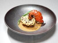 [Filet Mignon Course] Appetizer, lobster, black Wagyu filet, choice of dessert – 4 courses total