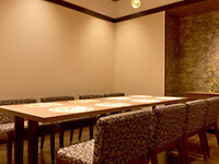 【完全個室確約】個室でゆっくり北海道の旬を味わう（個室料込み）