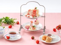 Classic Afternoon Tea　～Blooming strawberry garden～ 【14:30】